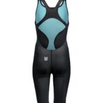 Traje de competencia Arena Powerskin Impulso Open Back Jr para niña, negro con teal (vista 3)